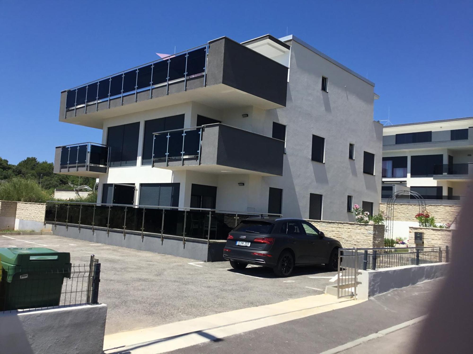 Black&white 1 Apartment Krk Town