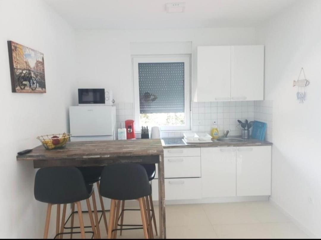 Apartman Black&white 1